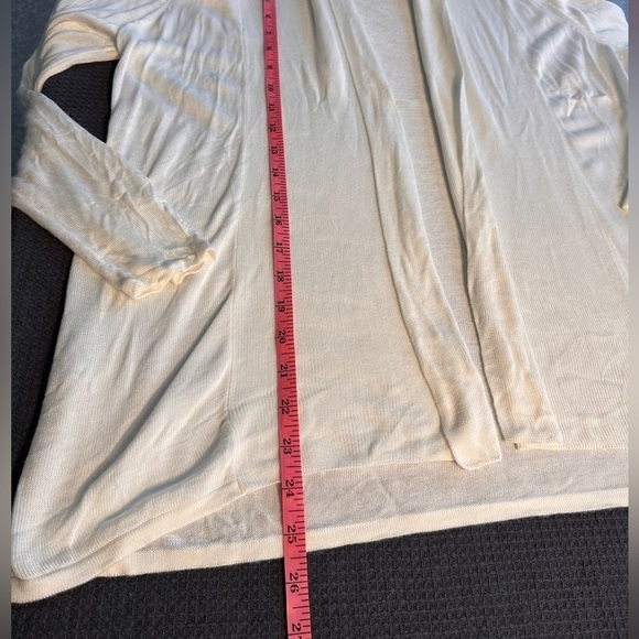 🎉Cyrus Open Front Lightweight Cream Cardigan Sweater EUC Size Medium - Picture 7 of 9